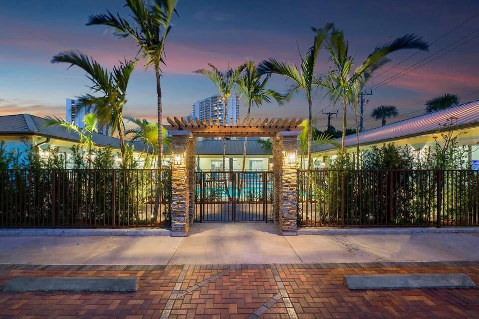 Bermuda Bungalows West Palm Beach Exterior foto